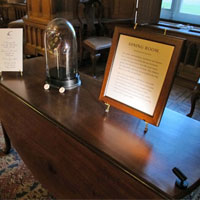 Tyntesfield illuminates exhibits using POLE-MINI Focusing Spotlights